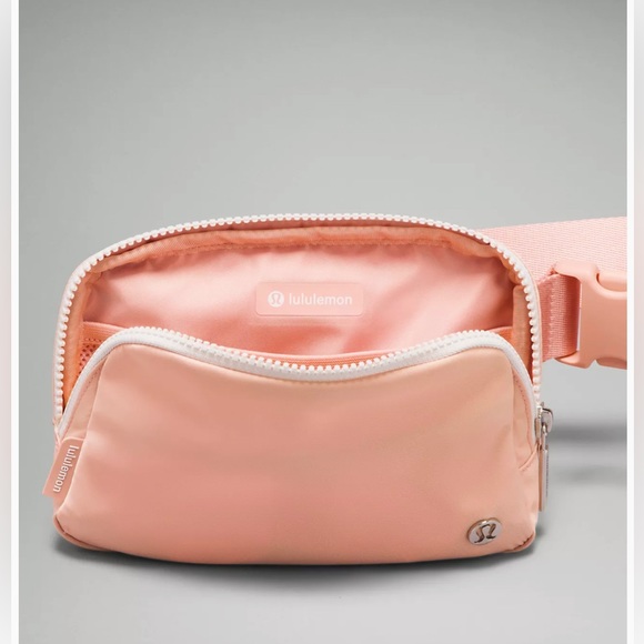 lululemon athletica Handbags - LAST ONE! RARE• LULULEMON everywhere belt bag Melon Sorbet BRAND NEW COLOR